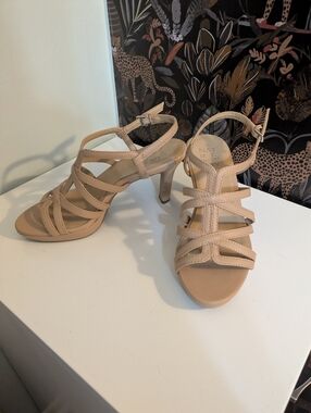 Naturalizer Beige Strappy High Heel Sandals, Baylor Dress Sandal 7.5 Wide